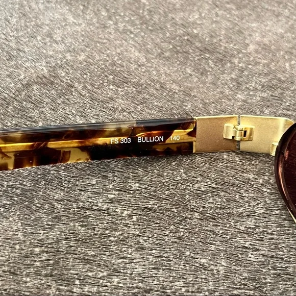 FENDI VTG Aviator Gold Rimmed Oval Logo Singlasses - Picture 11 of 14